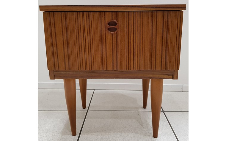 Table de nuit