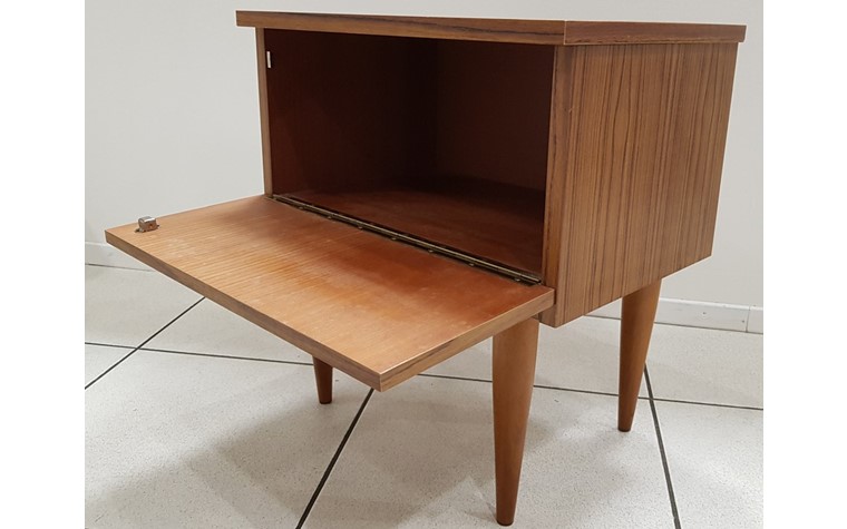 Table de nuit