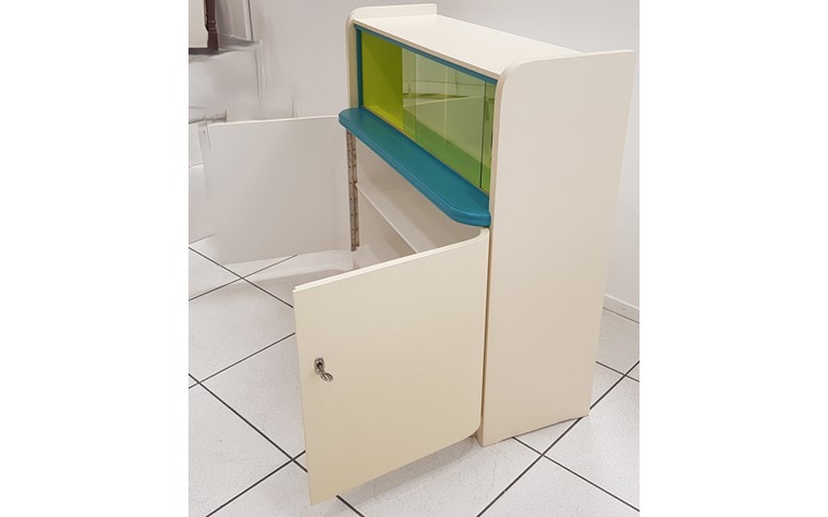 Commode RA
