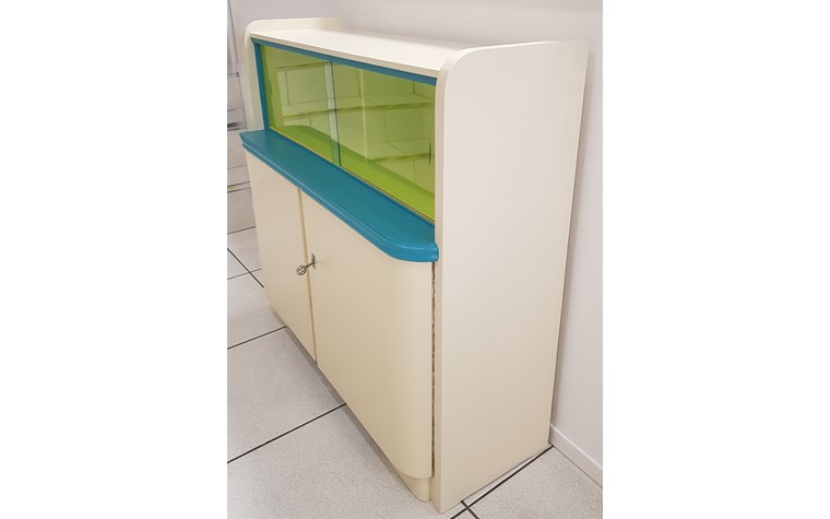 Commode RA
