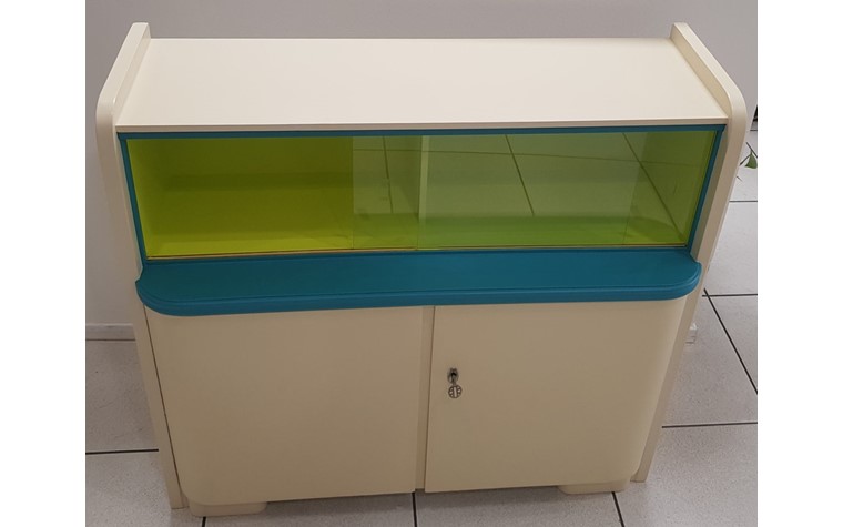 Commode RA