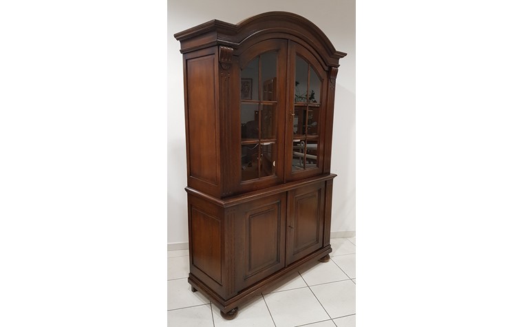 Armoire vitrine
