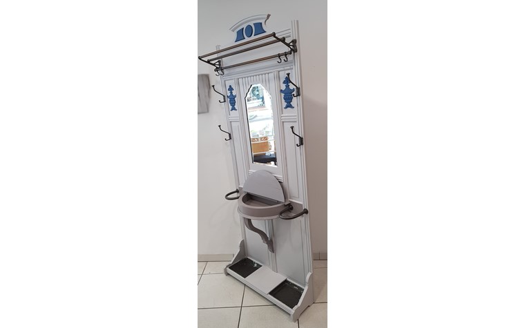 Garderobe RA
