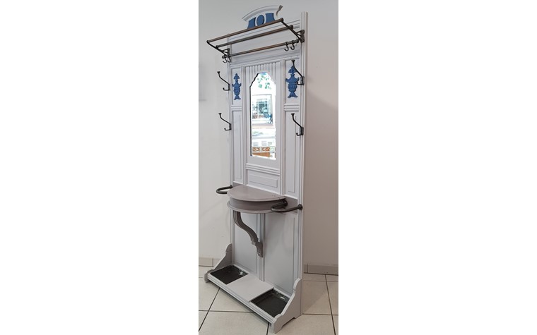 Garderobe RA