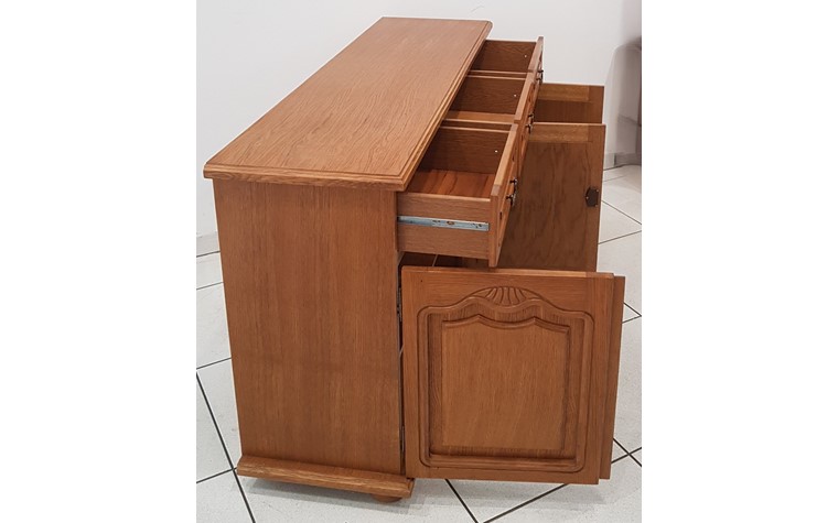 Commode