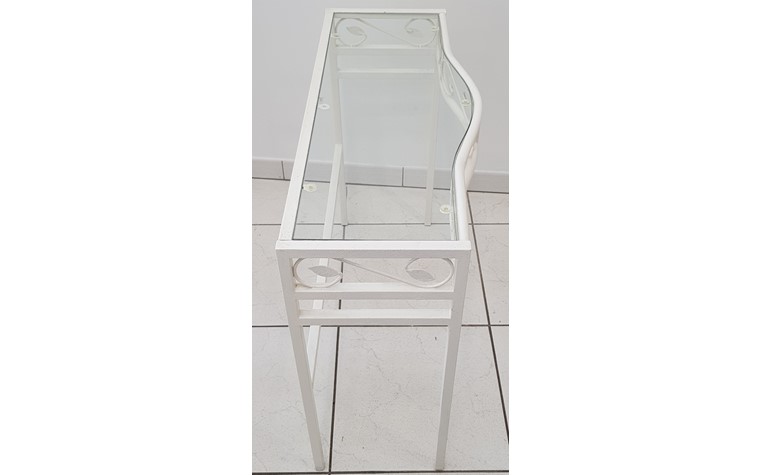 Meuble d`entrée
