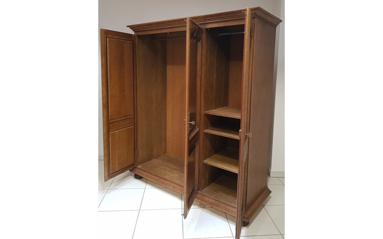 Armoire - grande