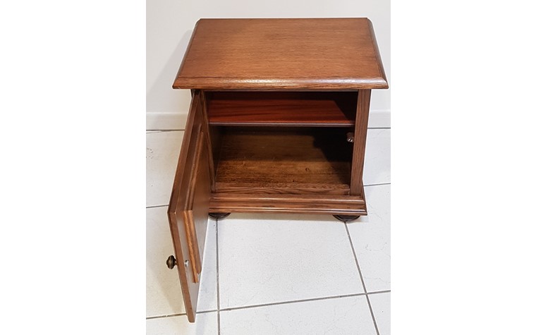 Table de nuit