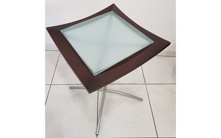 Table d'appoint