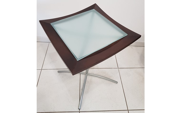 Table d'appoint