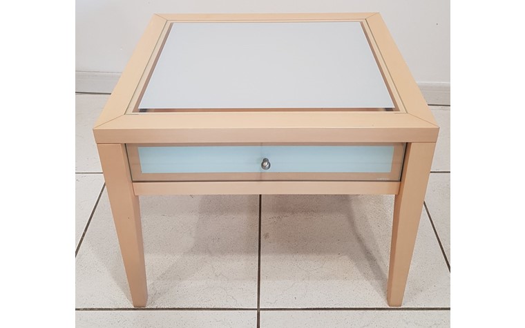 Table de nuit