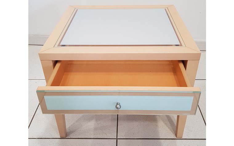 Table de nuit