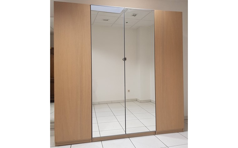 Armoire à habits - grand