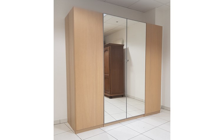 Armoire à habits - grand